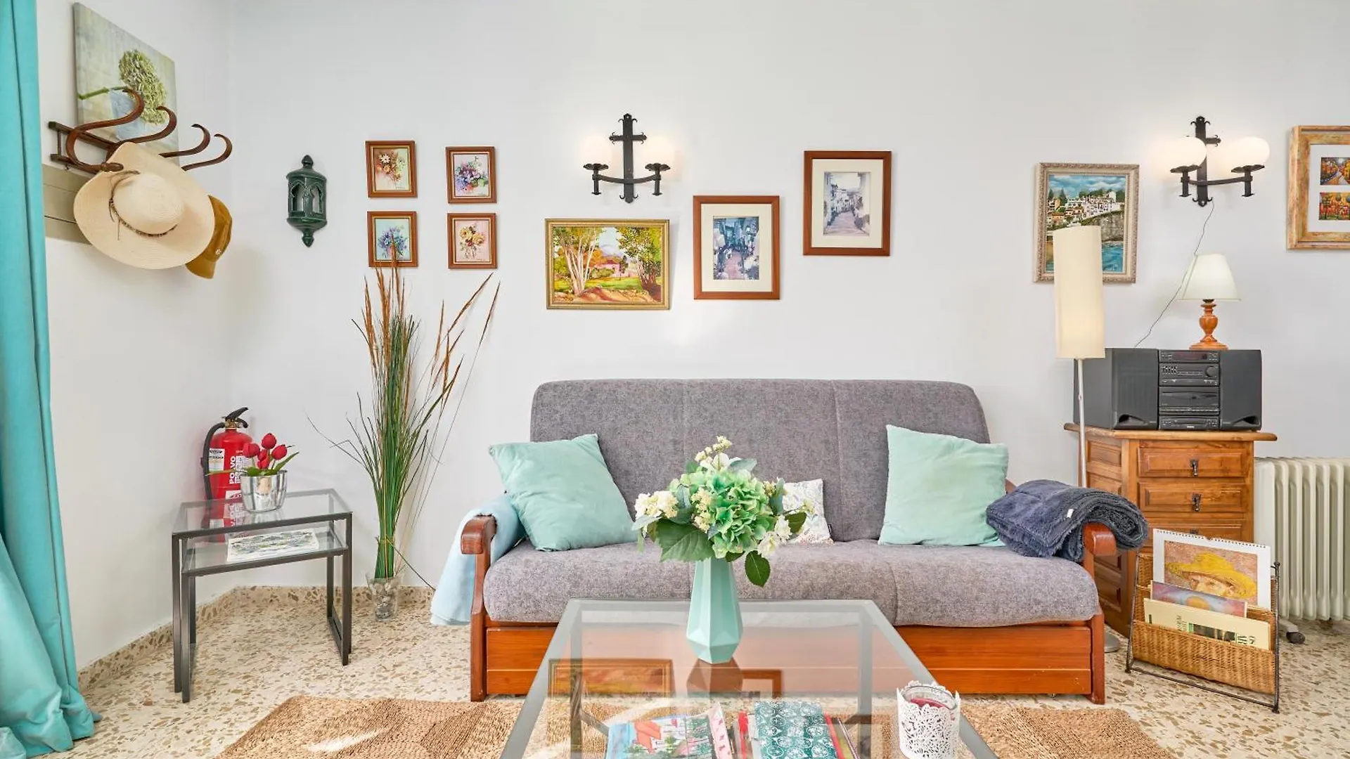 아파트 Casa Con Bellas Vistas Sobre La Bahia De 네르하