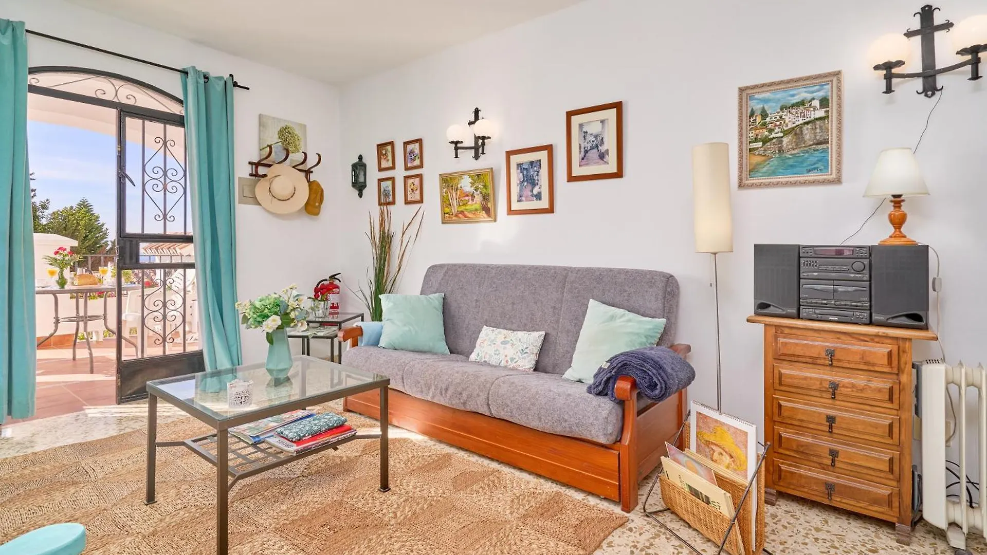 Casa Con Bellas Vistas Sobre La Bahia De 네르하 아파트